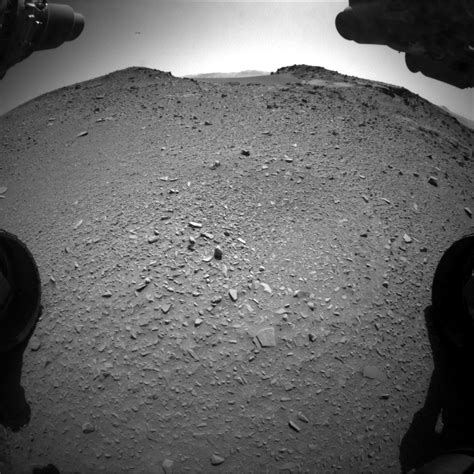 Nasa's perseverance rover successfully touches down on mars. NASA Curiosity Rover Spotted UFO Orb Near Levitating ...