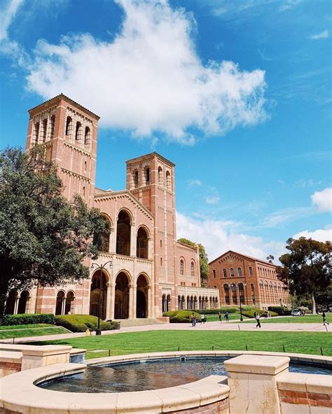 Ucla Campus The 1 Public University In The Nation 4 Years In A Row