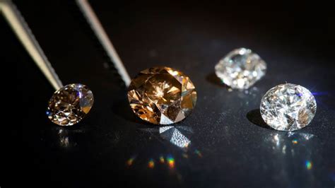 Popping The Question Heres A Look At Lab Grown Diamonds Vs Natural