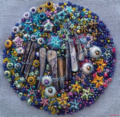Creative Stitches for Contemporary Embroidery: Visual Guide to 120
