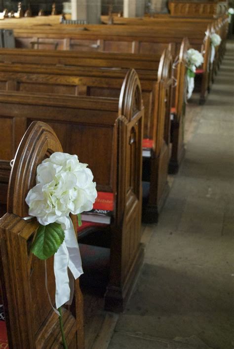 Wedding flowers ideas for church. Pin on Sandra's wedding