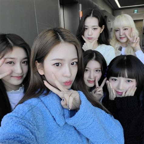 ive ot6 group photo selca kpop yu jin kpop feminino garotas
