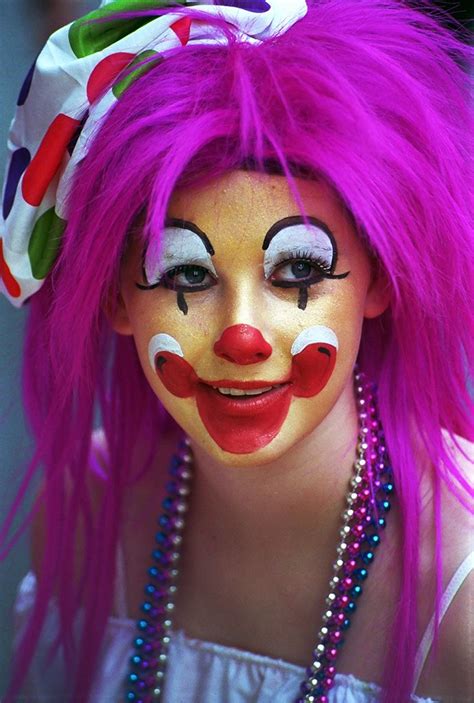 The Street Clown Girl Payasita Callejera In 2019 Clown Faces