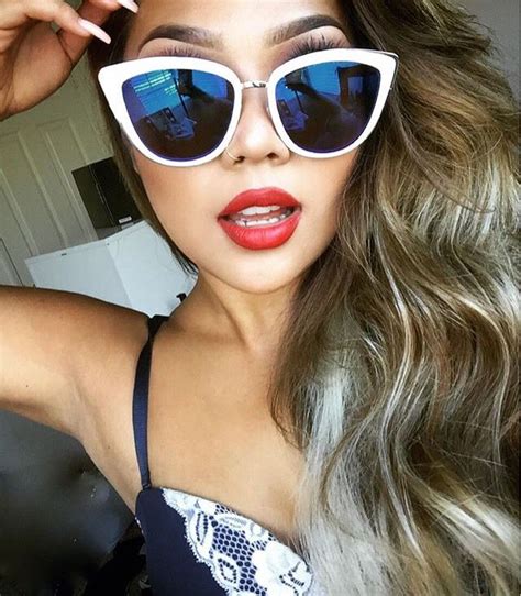 Insta Babe In These Gorgeous Glasses💋 Blue Mirrored Sunglasses