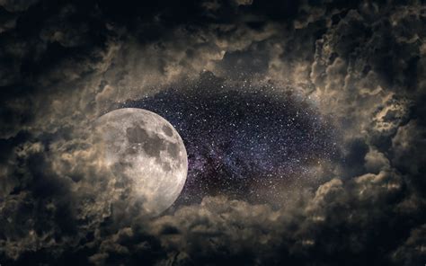 Herunterladen Hintergrundbild Mond Sternenhimmel 4k Nacht Wolken