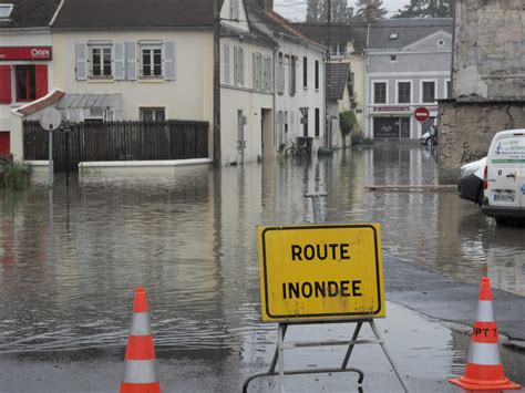 Credit agricole saint germain sur morin. EN IMAGES. Inondations : vos photos des intempéries