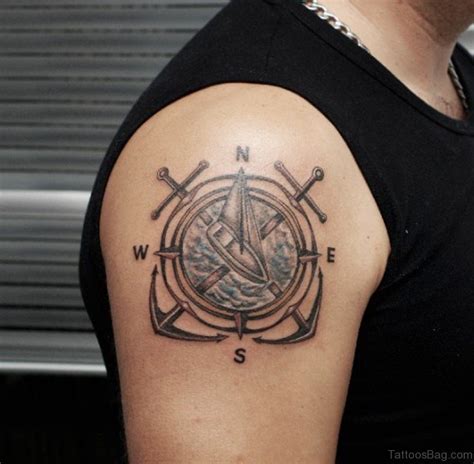 63 Elegant Compass Tattoos For Shoulder