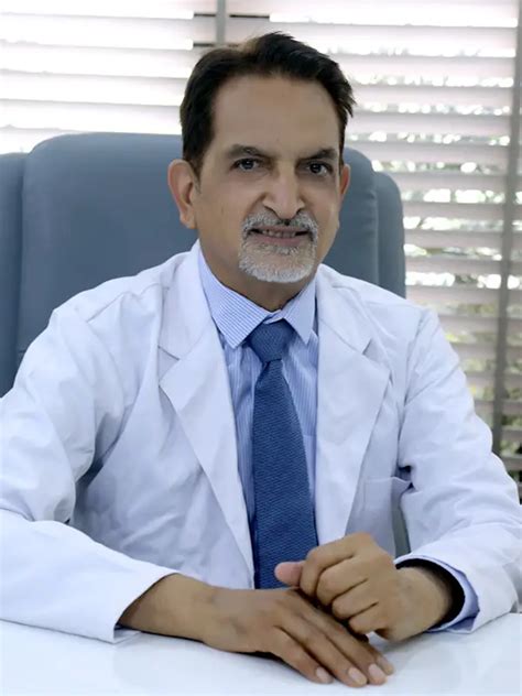 Best Urologist Surgeon In Delhi Best Laparoscopic Surgeon In Delhi