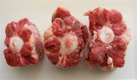 С одного вола двух шкур не дерут. Oxtail - Wikipedia