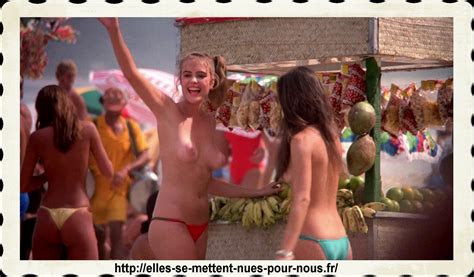 Naked Michelle Johnson In Blame It On Rio