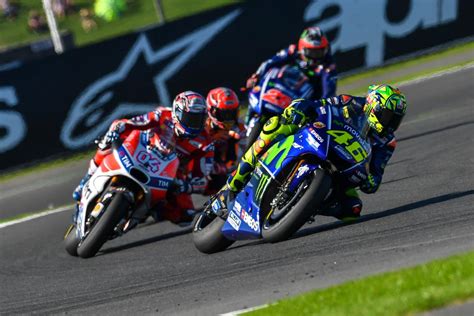 Everything you need to know about how to watch the 2021 motogp season including race calendar and tv details. MotoGP™ to remain with COSMOTE TV in Greece until 2020 ...