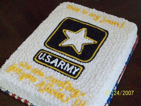 Cake for an army soldier coming home. army cakes for men | Creatively Designed Cakes: Alicias Army Cake | Army cake, Army cupcakes ...