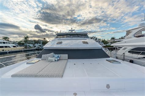 Horizon Power Catamaran Delivers Pc60 Horizon Yacht Usa