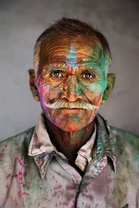 Steve Mccurry Man Covered In Powder Rajasthan India 2009