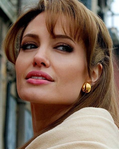 Whats Your Favorite Scene From The Tourist 😍 Angelina Jolie Makeup