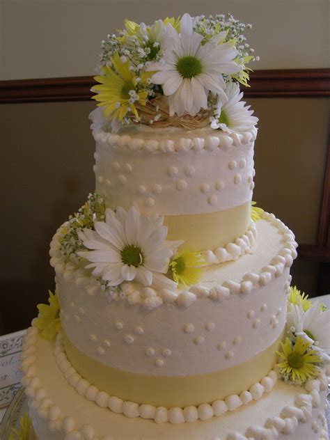 Daisy Wedding Daisy Wedding Cakes Wedding Cakes Themed Wedding Cakes