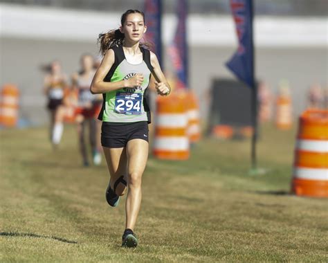 Lumen Christis Madison Osterberg Voted Top Girls Cross Country Runner