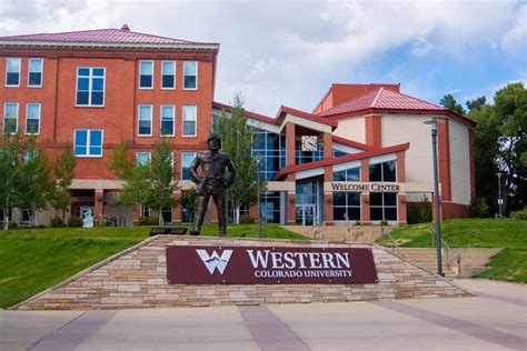 Western Honors Extraordinary Graduates Western Colorado University