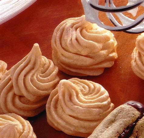 These cookies are very easy to make and are great for any cookie table, especially around the holidays, and go especially well with your afternoon cup of tea (or coffee). German Christmas Cookies: Anise Cookies • Best German Recipes