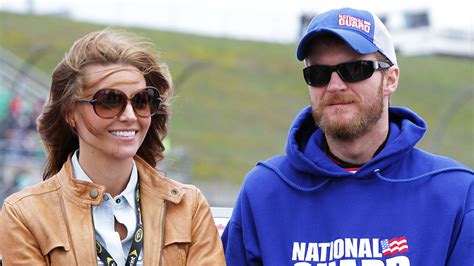 Dale Earnhardt Jr Girlfriend Digs The Old Stuff Nascar Sporting News