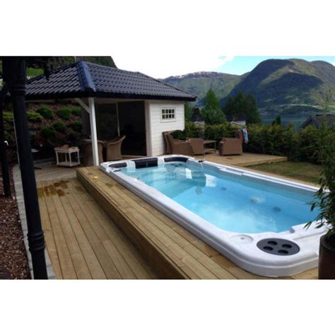 Passion Spas Schwimm Spa Aquatic 1 Sterling Weiß Mit Grau Whirlpools Swimmingpool