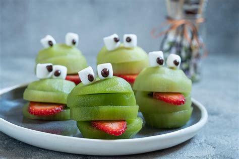 Healthy Fun Food For Kids These Cool Kiwi Frogs Would Make Kermit