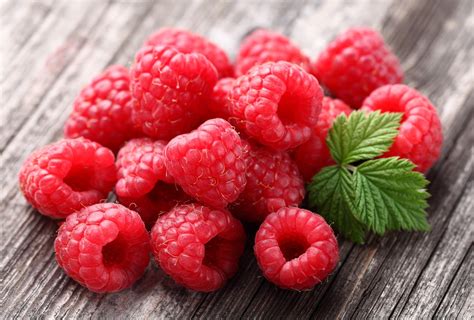 13 Impressive Health Benefits Of Raspberries Natural Food Series