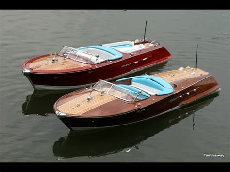 Riva ariston, 1960 with chris craft gm 283 185 hp fully restored. Very amusing Riva aquarama vs Riva Ariston by Tantrasway ...