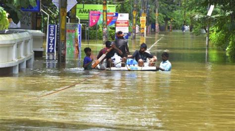 Sex Workers Donate Rs 21000 For Kerala Flood Victims