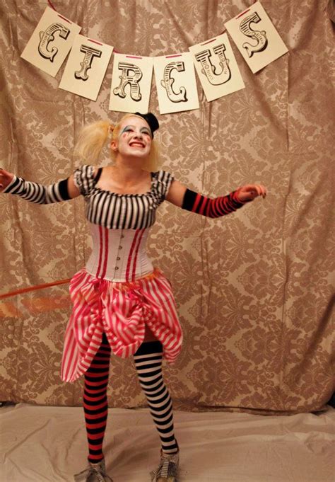 Ähnliche Artikel wie Zirkus Clown Korsett Kostüm Oufit Korsett nur