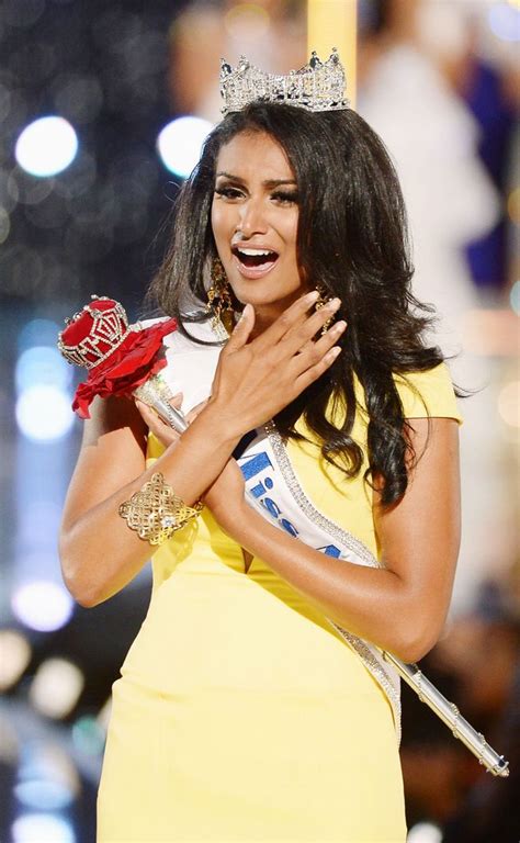 Nina Davuluri Of Indian Origin Wins Miss America Indiatimes Com