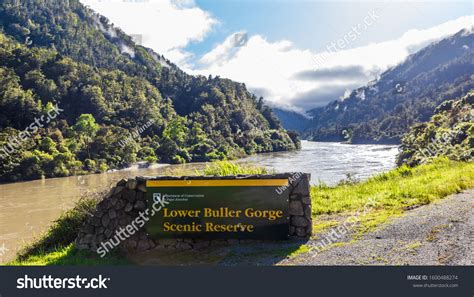 24 Lower Buller Gorge Images Stock Photos And Vectors Shutterstock