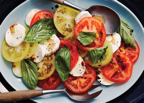 Tomato And Bocconcini Salad With Balsamic Glaze Sobeys Inc