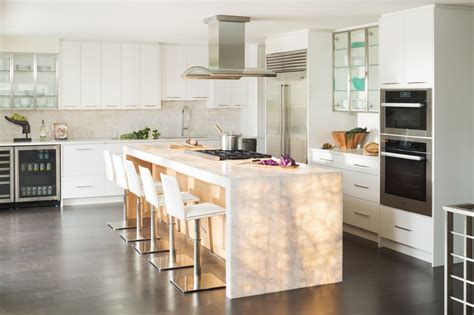 Backlit Onyx Kitchen Island With Waterfall Countertop Kitchen Design