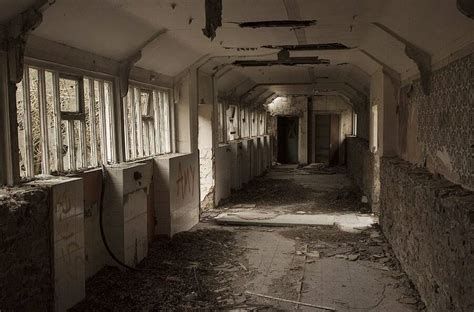 9 abandoned asylums that will make your skin crawl