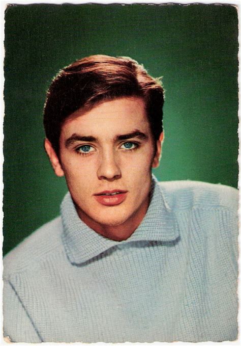 Since then, stars like twiggy, madonna, emma watson, katy perry and more, have been fans of them. 1960s Hairstyles for Men - for life and style