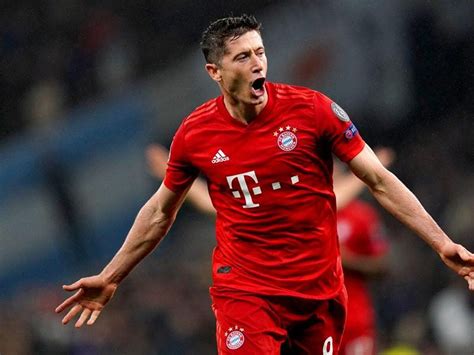 Lewandowski (/ ˌ l uː ə n ˈ d aʊ s k i /; Robert Lewandowski scores late winner for Bayern Munich ...