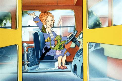 The Magic School Bus Netflix Reboot Details Popsugar Entertainment