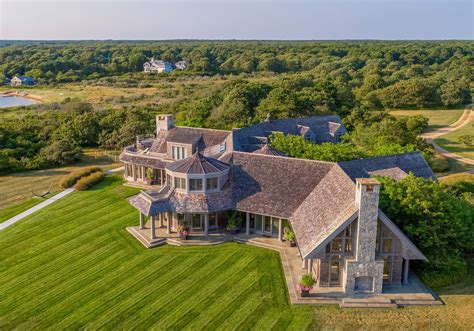 The Obamas New House On Marthas Vineyard House And Garden