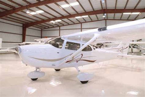 Cessna 172 cabin | pleasant to help our web site, with this time i'm going to explain to you in relation to cessna 172 cabin. Cessna 172 Specifications, Cabin Dimensions, Performance