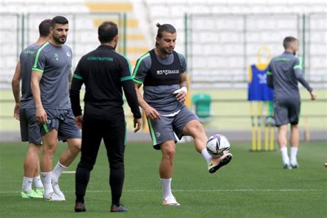 Konyaspor Fatih Karagümrük maçının hazırlıklarını sürdürdü