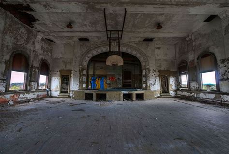 Abandoned School Gym In East Liberty Pittsburgh Abandoned Abandoned