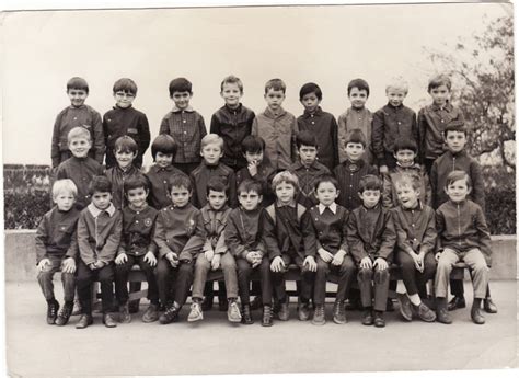 Photo De Classe Ce1 De 1970 ECOLE SAINT JOSEPH Copains D Avant