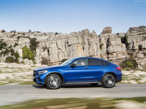 Mercedes-Benz GLC Coupe (2017) - picture 41 of 129