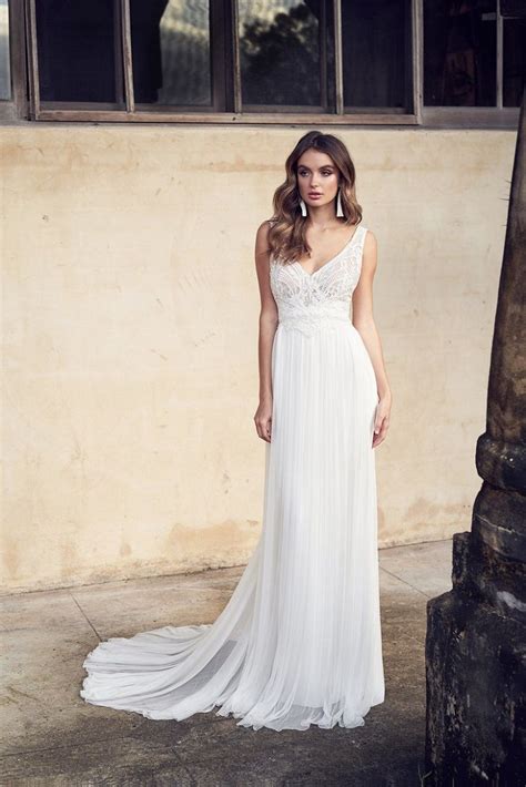 jamie wedding dress by anna campbell wanderlust collection
