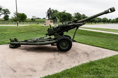 M119 105 Mm Light Towed Howitzer Usa Usa