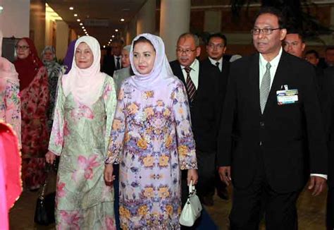 Kejayaan negara yang seterusnya ialah kejayaan dalam bidang sukan. Raja Zarith Sofiah yakin guru mampu lakukan transformasi ...