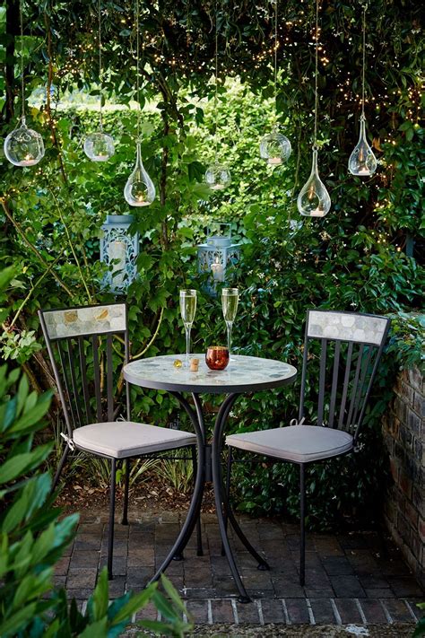 This article is designed to shine a spotlight on the many hometalkers that have successfully undertaken their own diy garden ideas. Most Beautiful And Rustic Garden Ideas That Will Surely ...