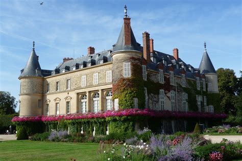 Les 10 Plus beaux châteaux des Yvelines - 1001 Châteaux
