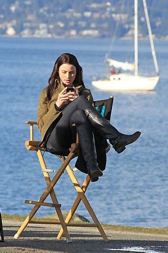 Rachel Nichols Puts Her Feet Up And Tweets While On Break On The Set Of